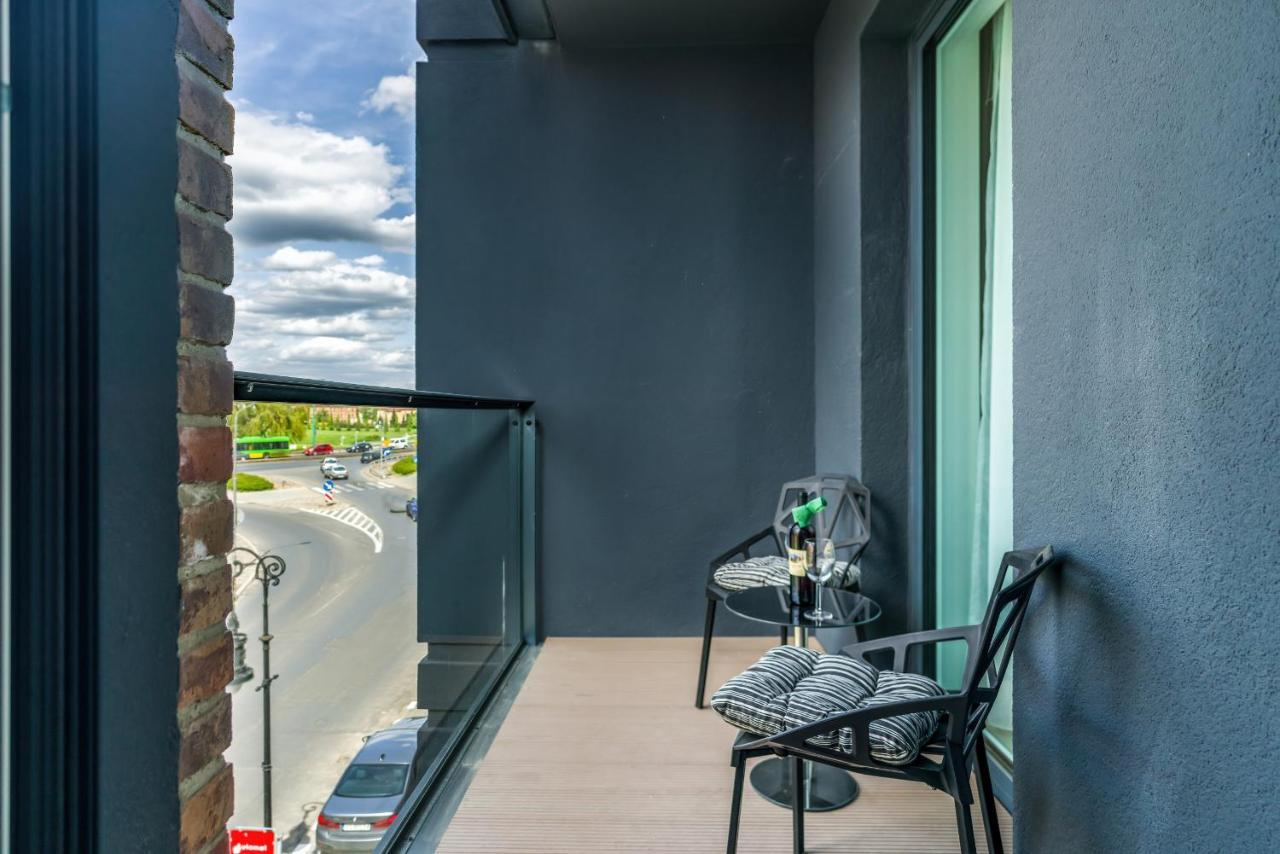 Apartments Poznan Chwaliszewo Residence With Free Garage By Noclegi Renters エクステリア 写真