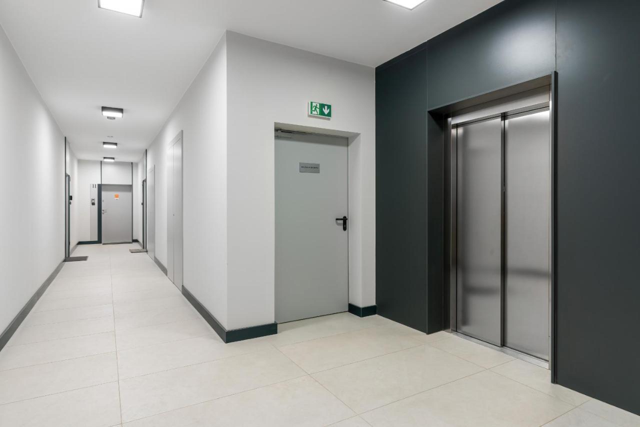 Apartments Poznan Chwaliszewo Residence With Free Garage By Noclegi Renters エクステリア 写真