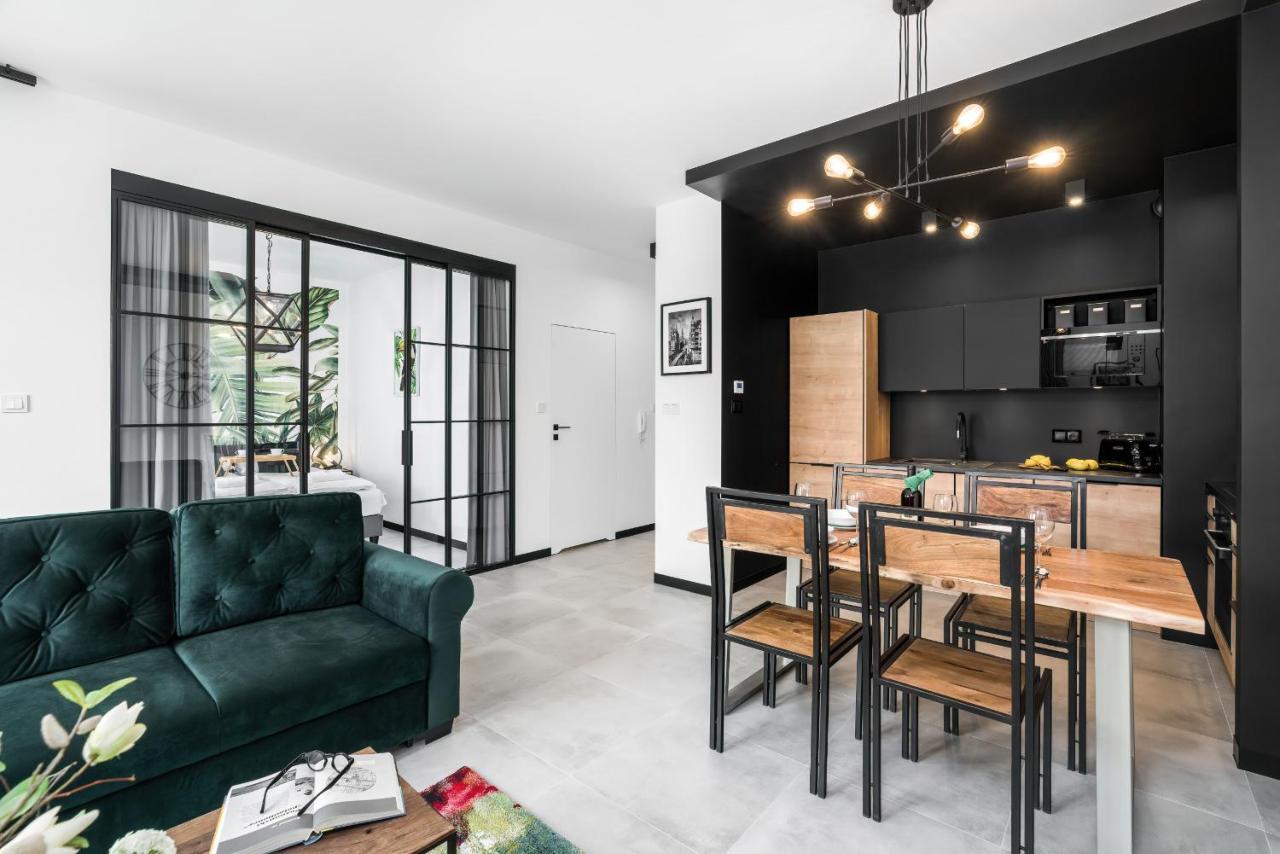 Apartments Poznan Chwaliszewo Residence With Free Garage By Noclegi Renters エクステリア 写真