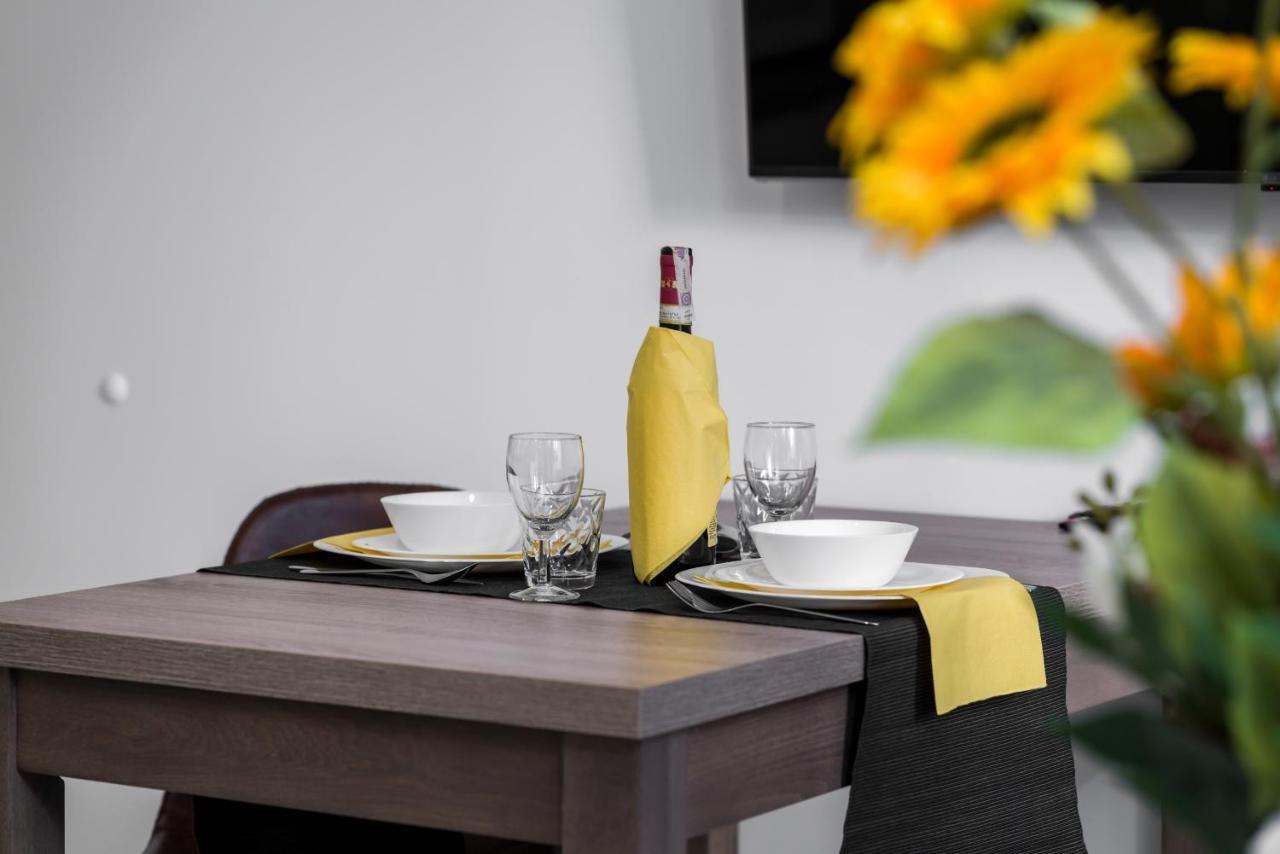 Apartments Poznan Chwaliszewo Residence With Free Garage By Noclegi Renters エクステリア 写真