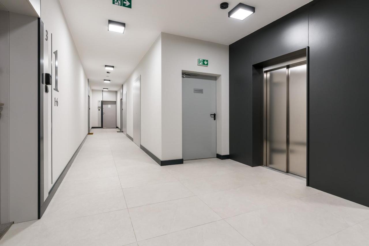Apartments Poznan Chwaliszewo Residence With Free Garage By Noclegi Renters エクステリア 写真
